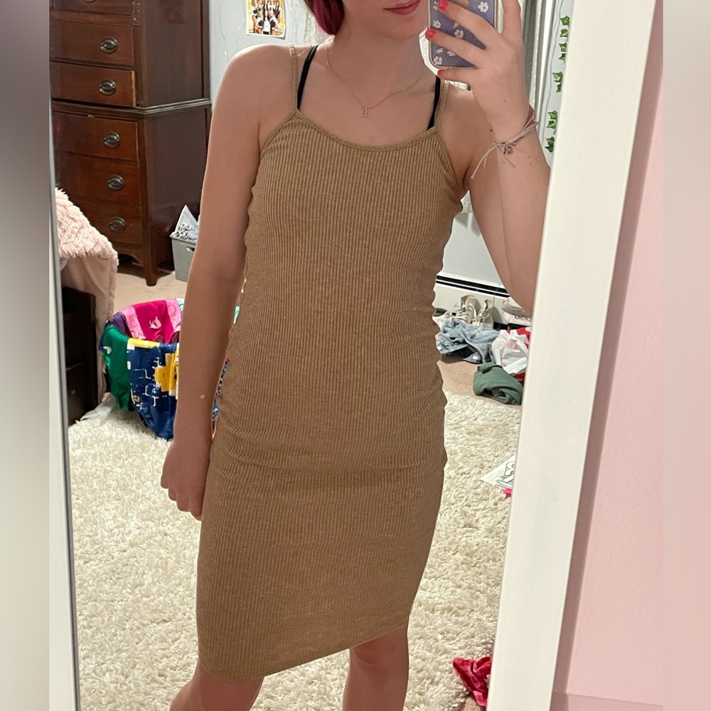 tan bodycon ribbed dress, wild fable, great quality, stretchy,